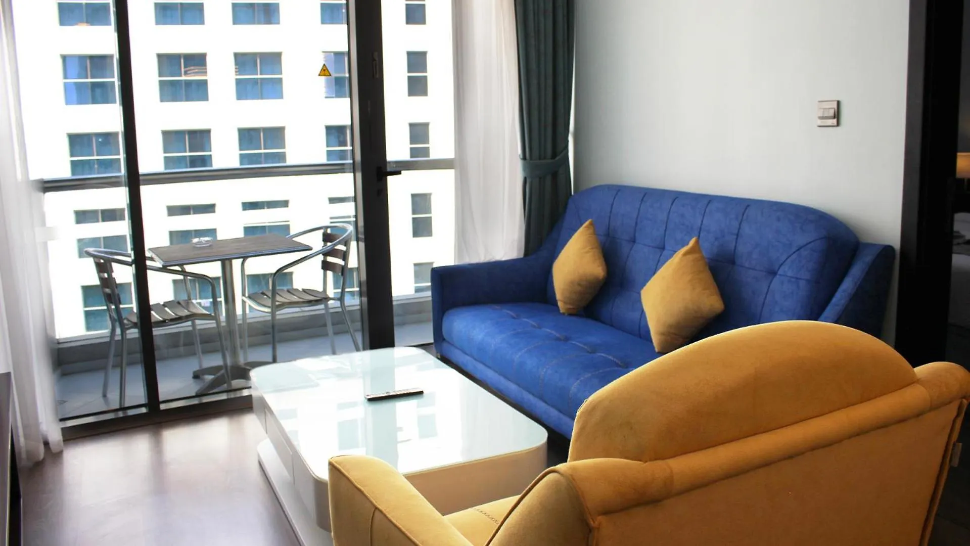 Signature Hotel Apartments And Spa Dubai Aparthotel