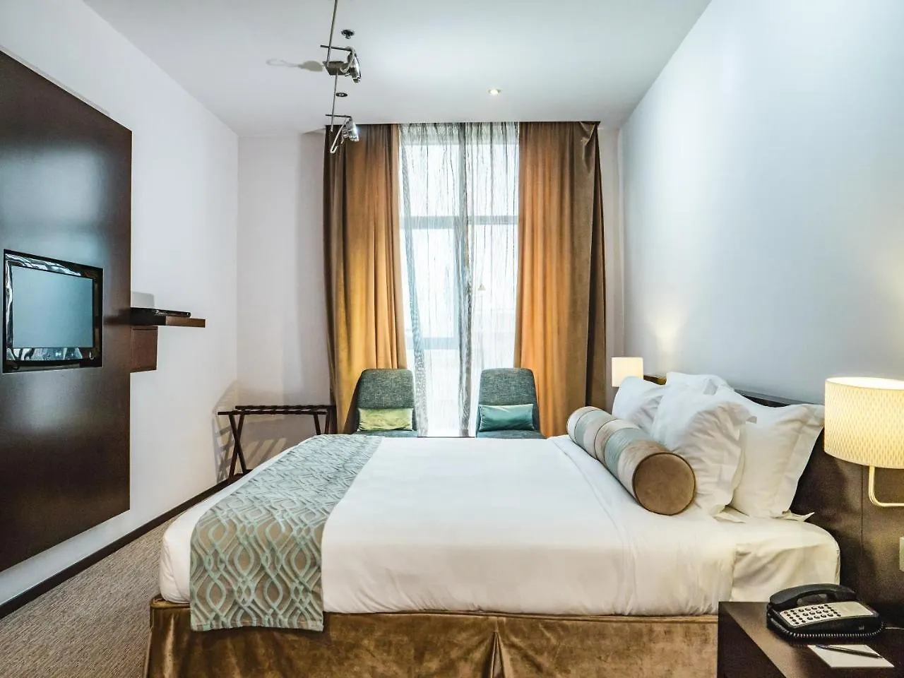 Signature Hotel Apartments And Spa Dubai Apart Otel