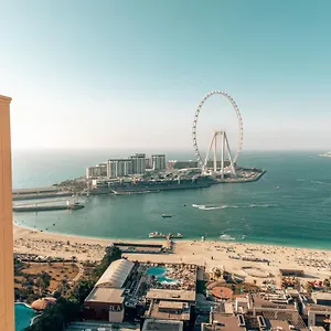 أمواج روتانا جميرا بيتش - فندق