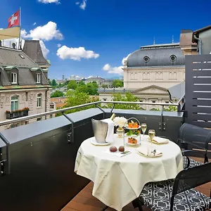 **** Hotel Opera Suisse